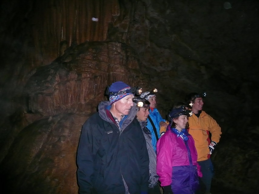 Con noi in grotta i giovanissimi dell'escursione