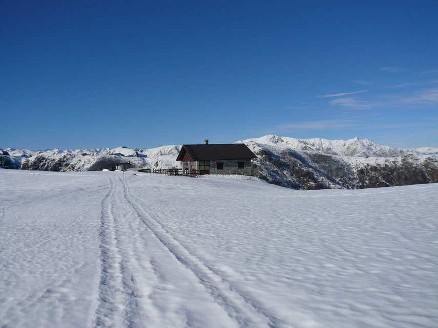 ...e questa è la Baita della Turra che funziona da ristorante per gli sciatori nella stagione invernale