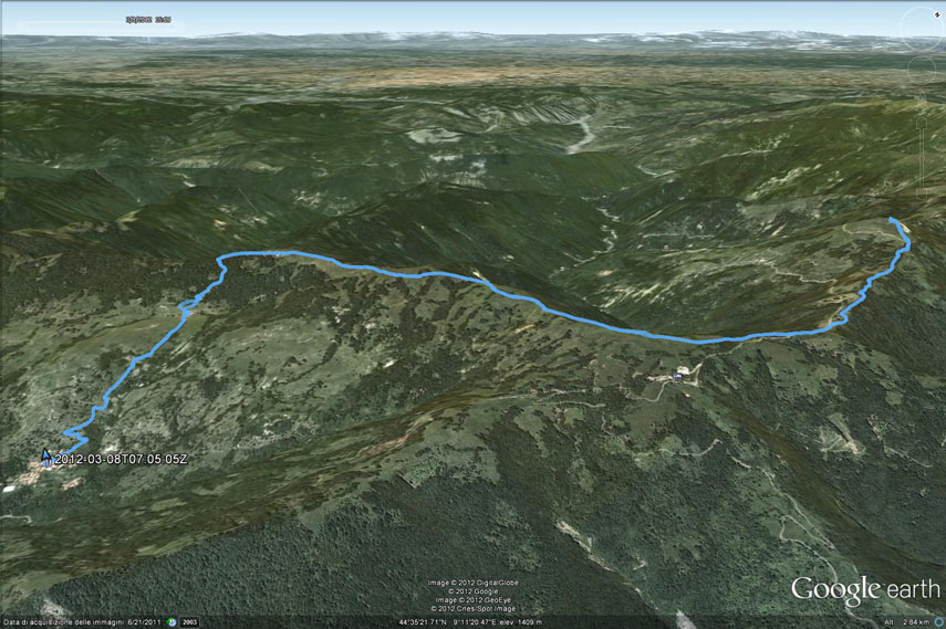 Il tracciato dell'escursione rilevato con il gps. Partenza da Caprile - Passo delle Tre Croci - Casa del Romano - Capanne di Carrega - Monte Carmo. Ritorno per lo stesso itinerario di salita