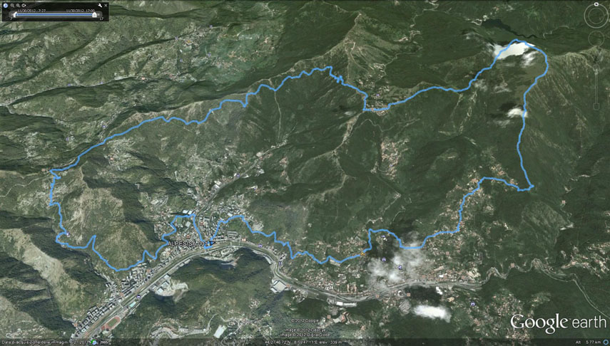 Il tracciato dell'escursione rilevato con il gps (l’anello è stato percorso in senso antiorario). Partenza da Genova Molassana - antico Acquedotto - ponte-canale sul Rio Torbido - San Martino di Struppa - Monte Pian di Croce - pendici sud Monte Alpesisa - Monte Alpesisa - pendici nord-ovest Monte Alpesisa - La Gola di Sisa - Colle di Creto - pendici sud Monte Alpe - Crociera di Pino - Sella di Trensasco - Trensasco - Molassana